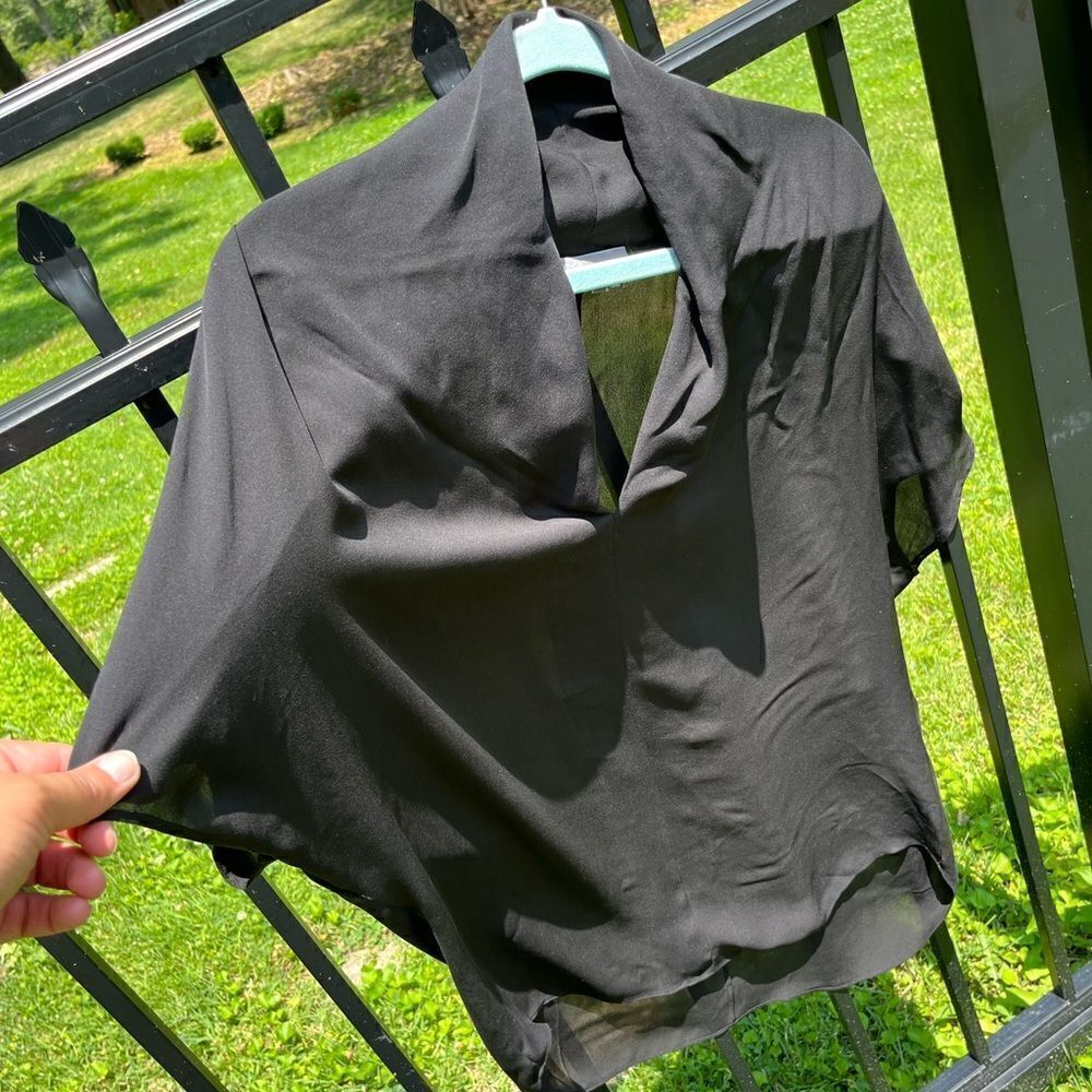 Vince 100% Silk Chiffon Blouse - Picture 4 of 7